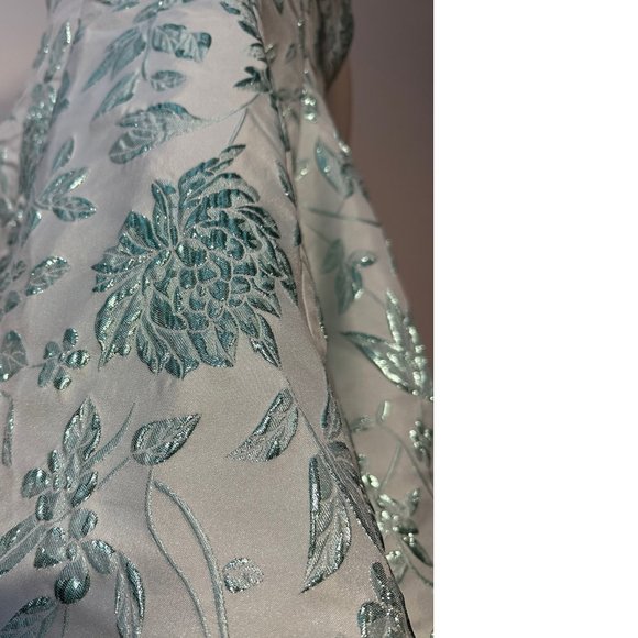 Le Chateau V-neck Spaghetti Strap Fit & Flare Jacquard Floral Foil Mini Dress - Picture 7 of 9